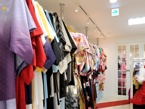 Rental & Photo Studio Bond's